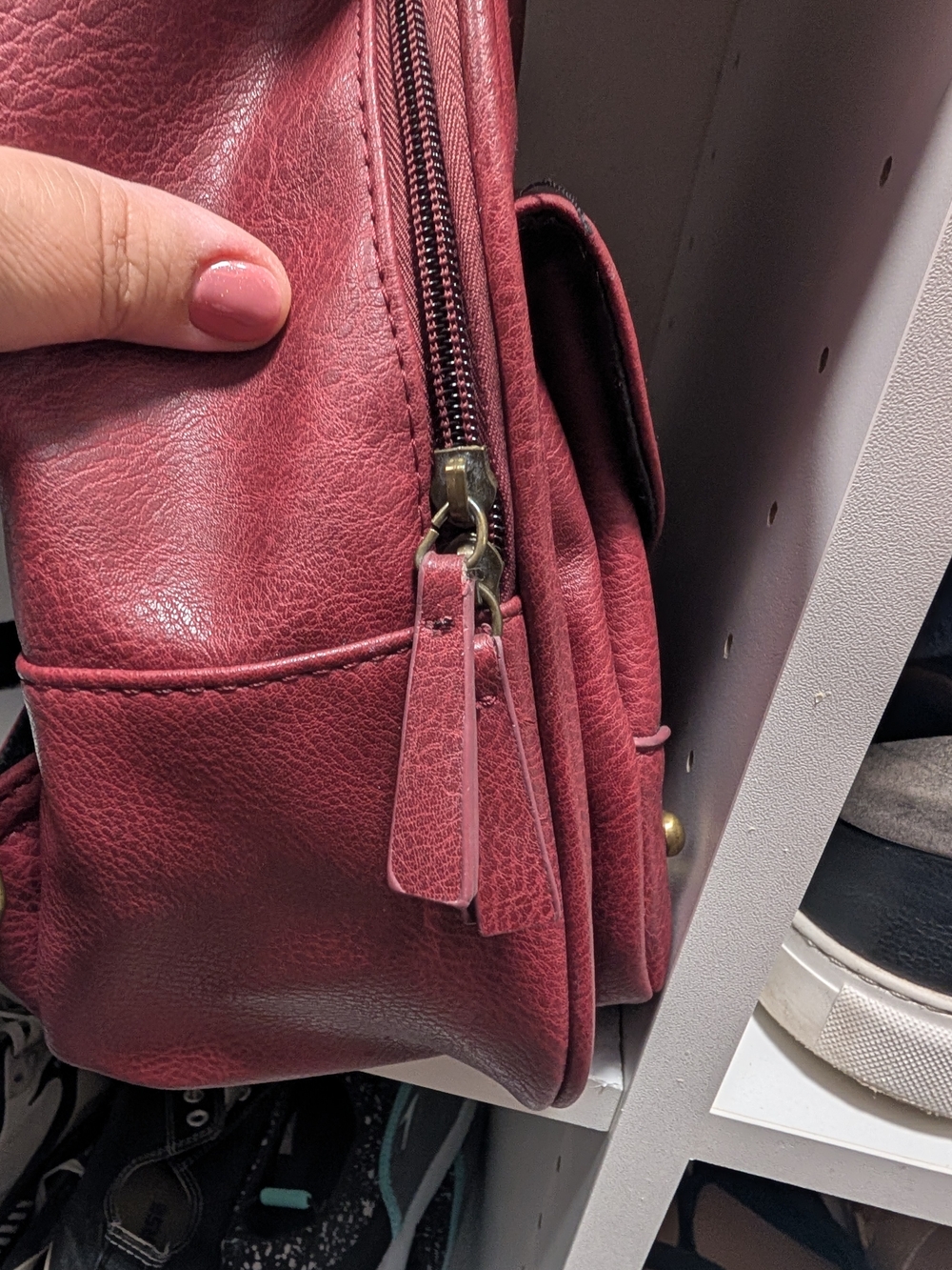 Harry Potter Burgundy Mini Backpack - Picture 4 of 5